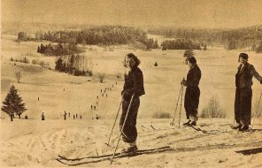 Лыжницы в окрестностях Эргли в 1930-е годы.